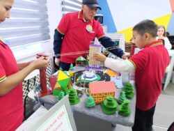 Технический конкурс "Папа,  мама, я - техническая  семья"